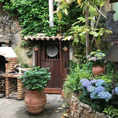 Villa-gaby Entiere Et Piscine Villa