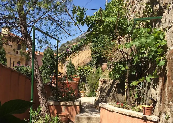 Villa-gaby Entiere Et Piscine Vila *